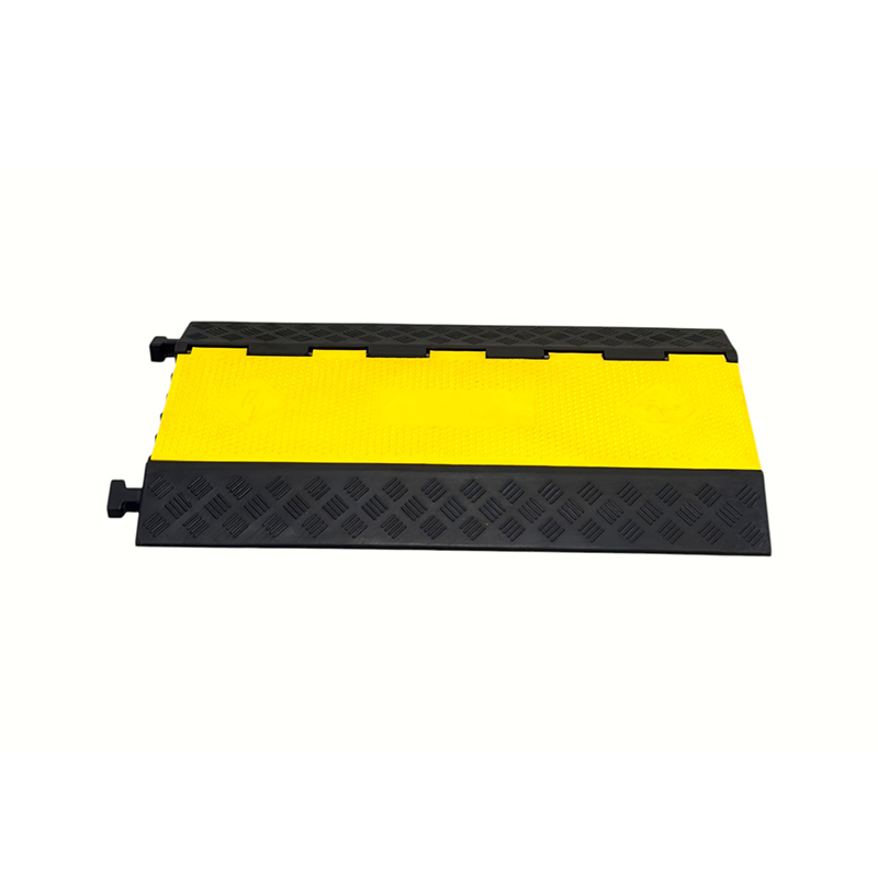 Gumová základňa s vysokou nosnosťou Pvc Flip Cover 5-kanálový chránič kábla pre veľké zaťaženie