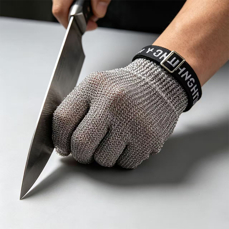 Protirezové rukavice z krúžkovej sieťoviny z nehrdzavejúcej ocele